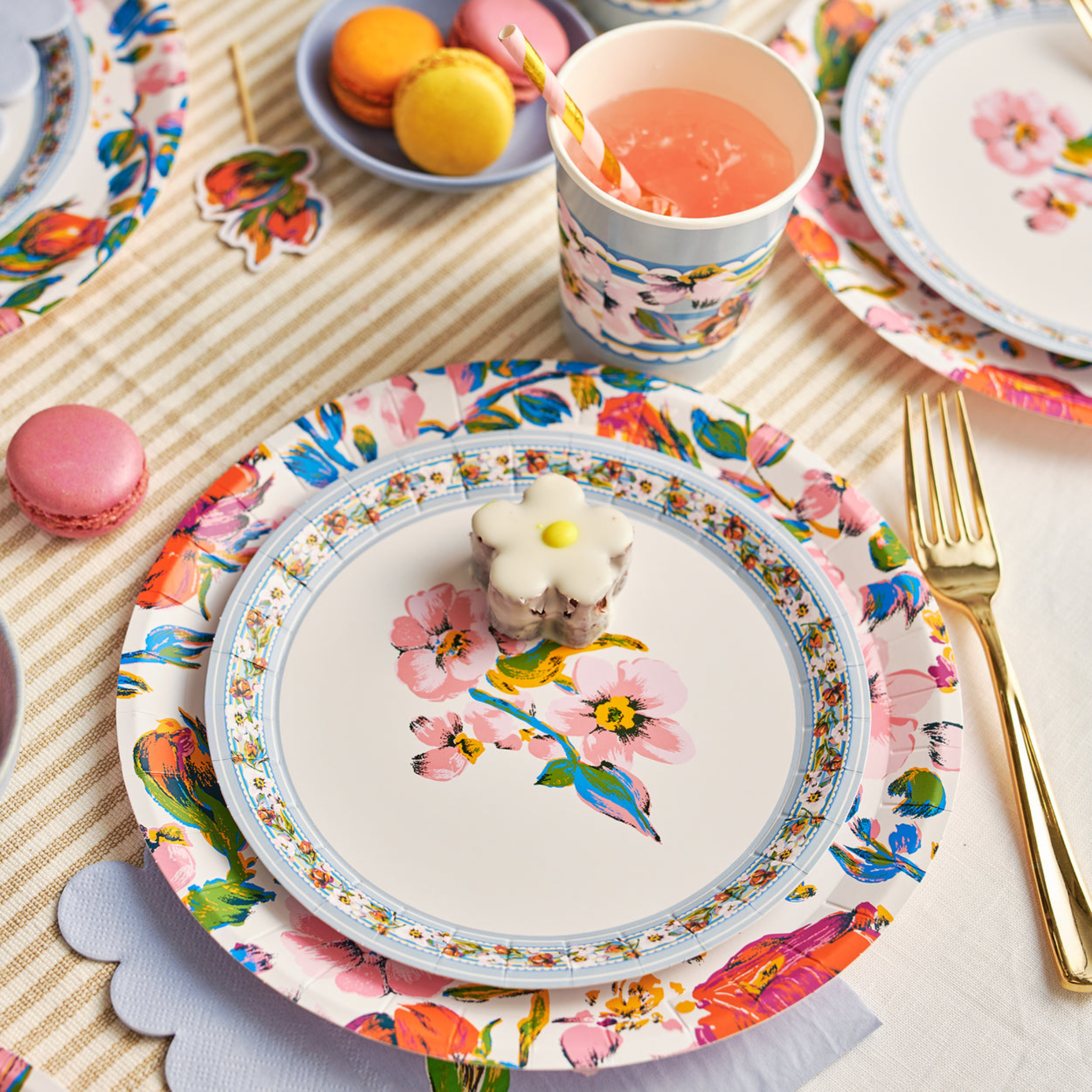Sea Air Floral Small Plate