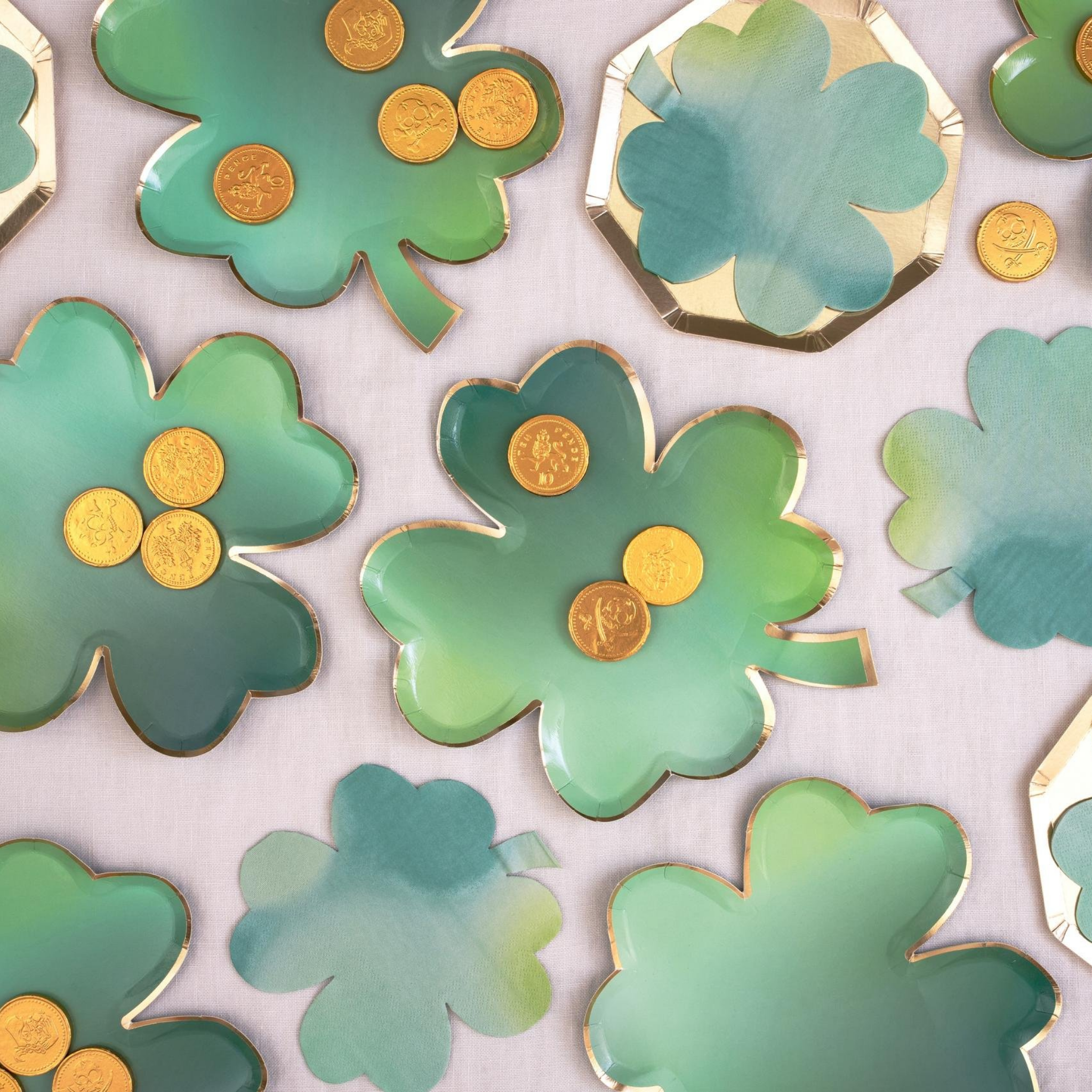 Clover Leaf Large Plates