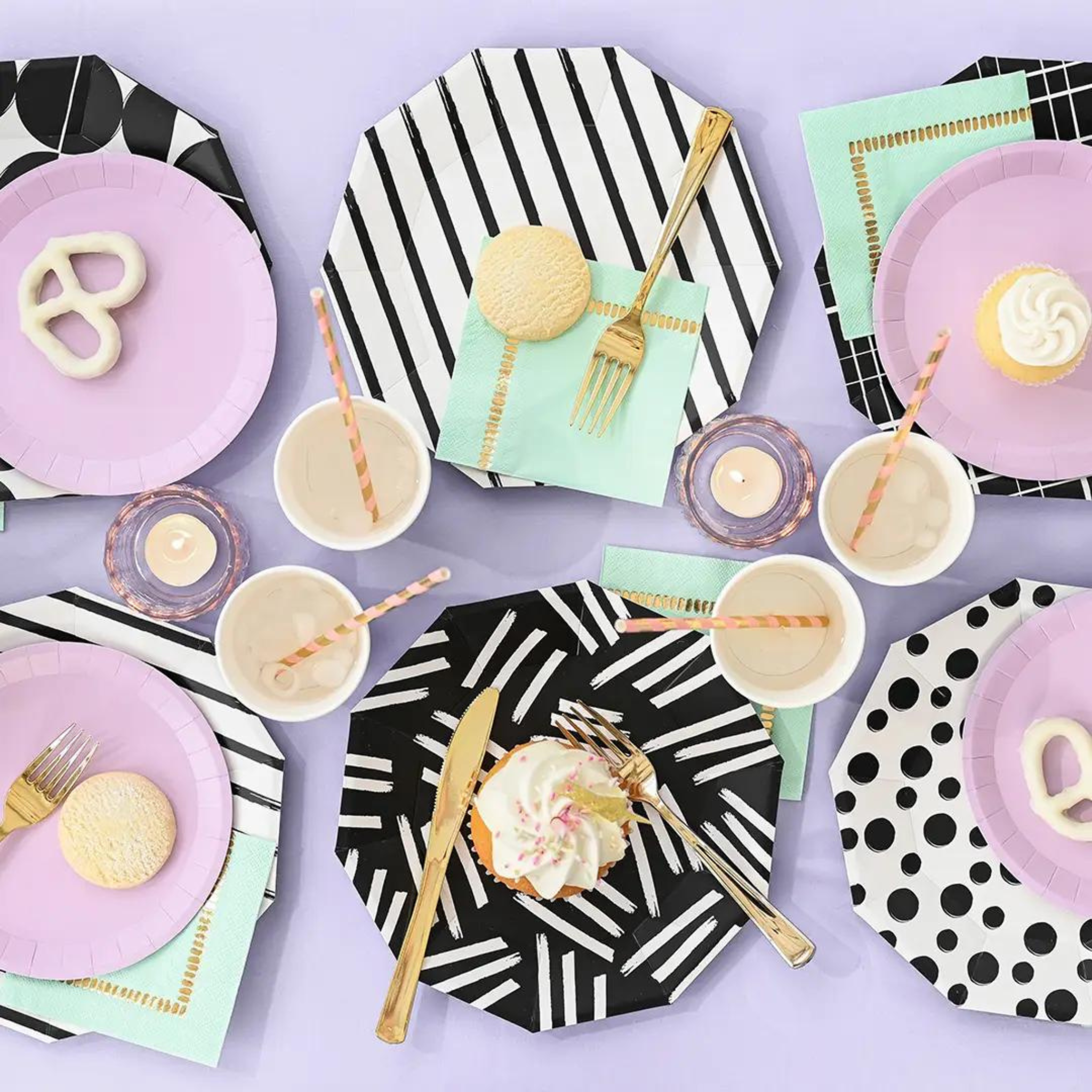 Dashes and Dots Large Paper Plates