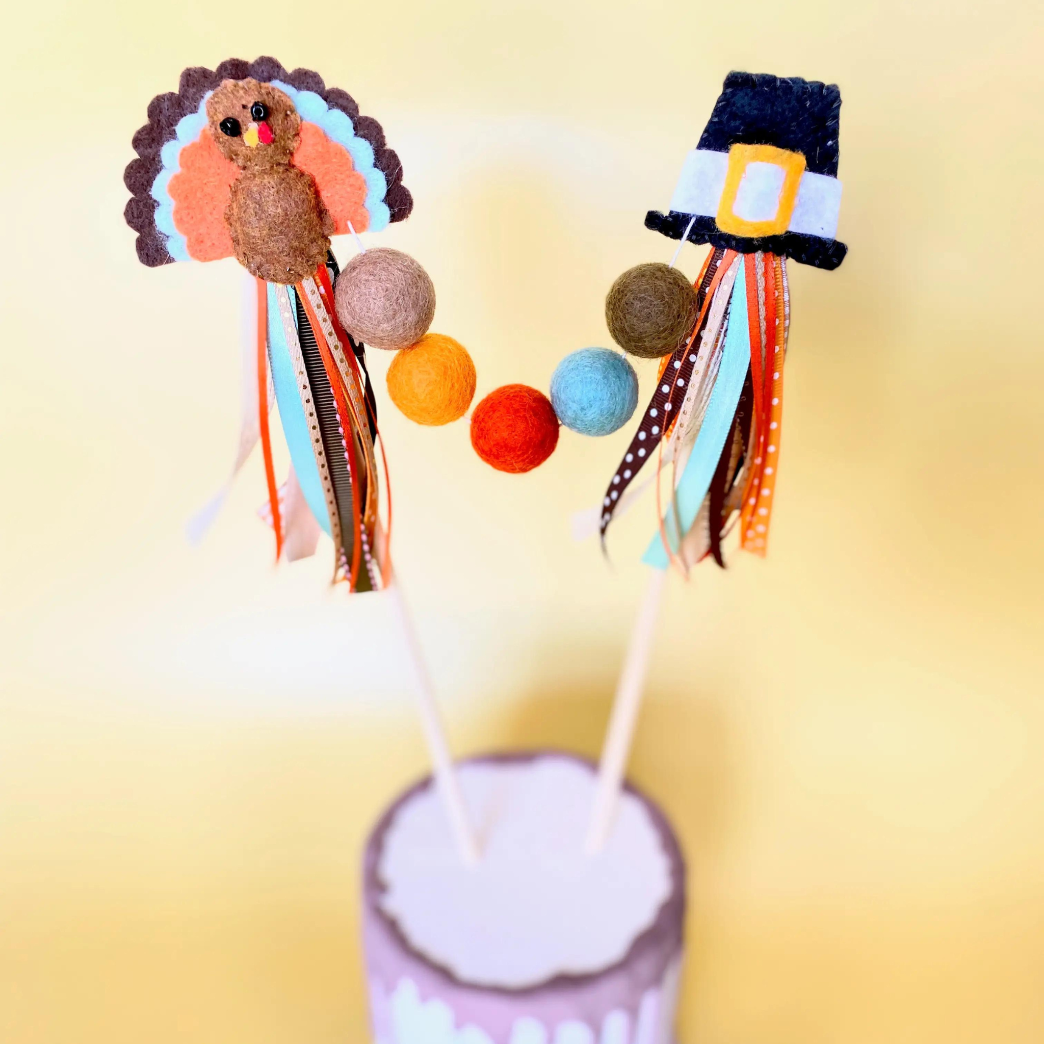 Thanksgiving Felt Cake Topper