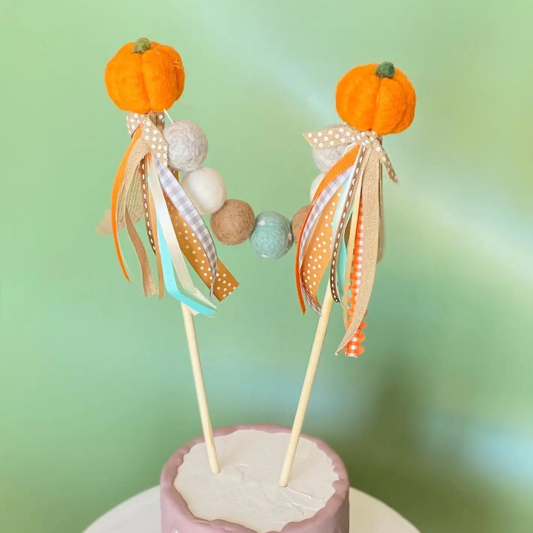 Pumpkin Felt Cake Topper